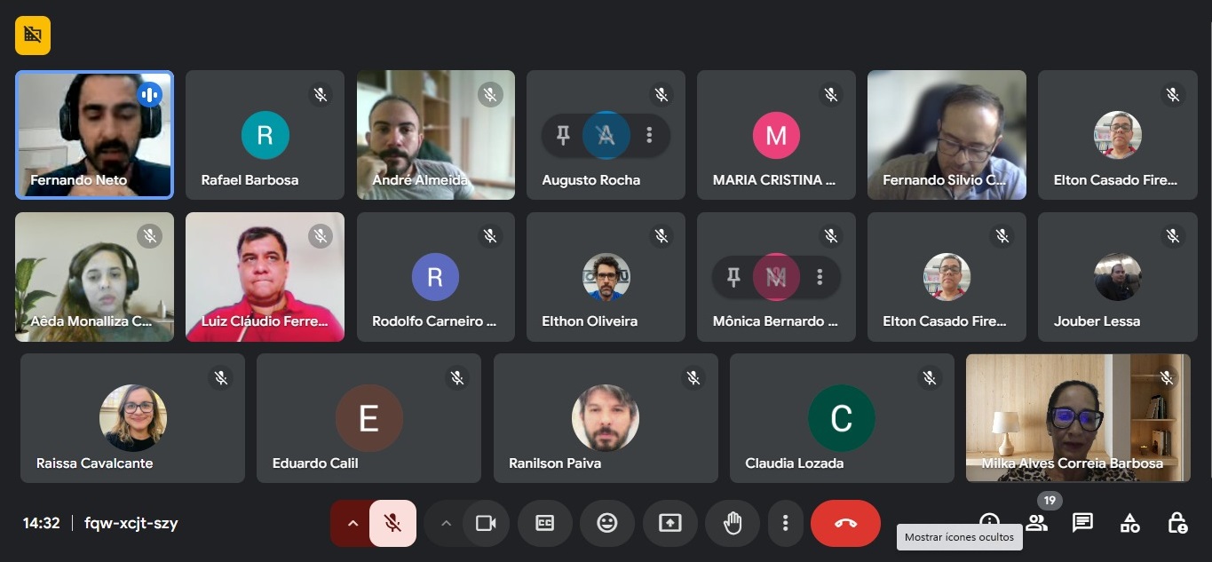 Print de tela do evento online, mostra o rosto de alguns dos participantes