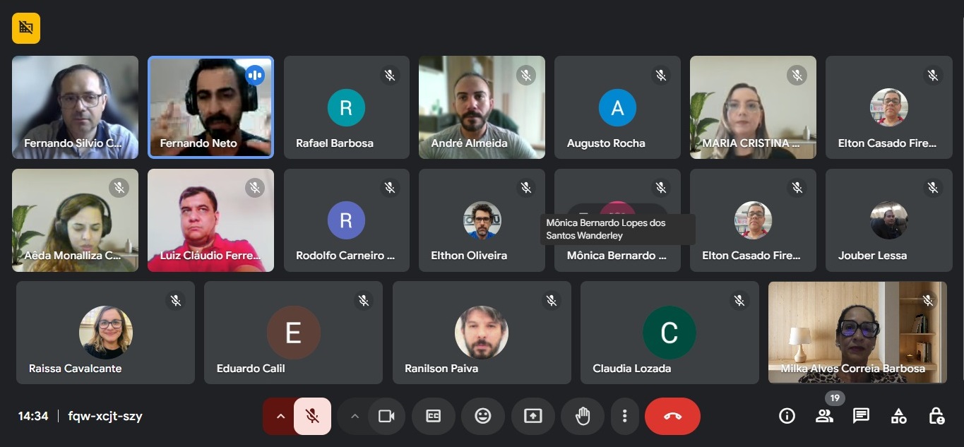 Print de tela do evento online, mostra o rosto de alguns dos participantes
